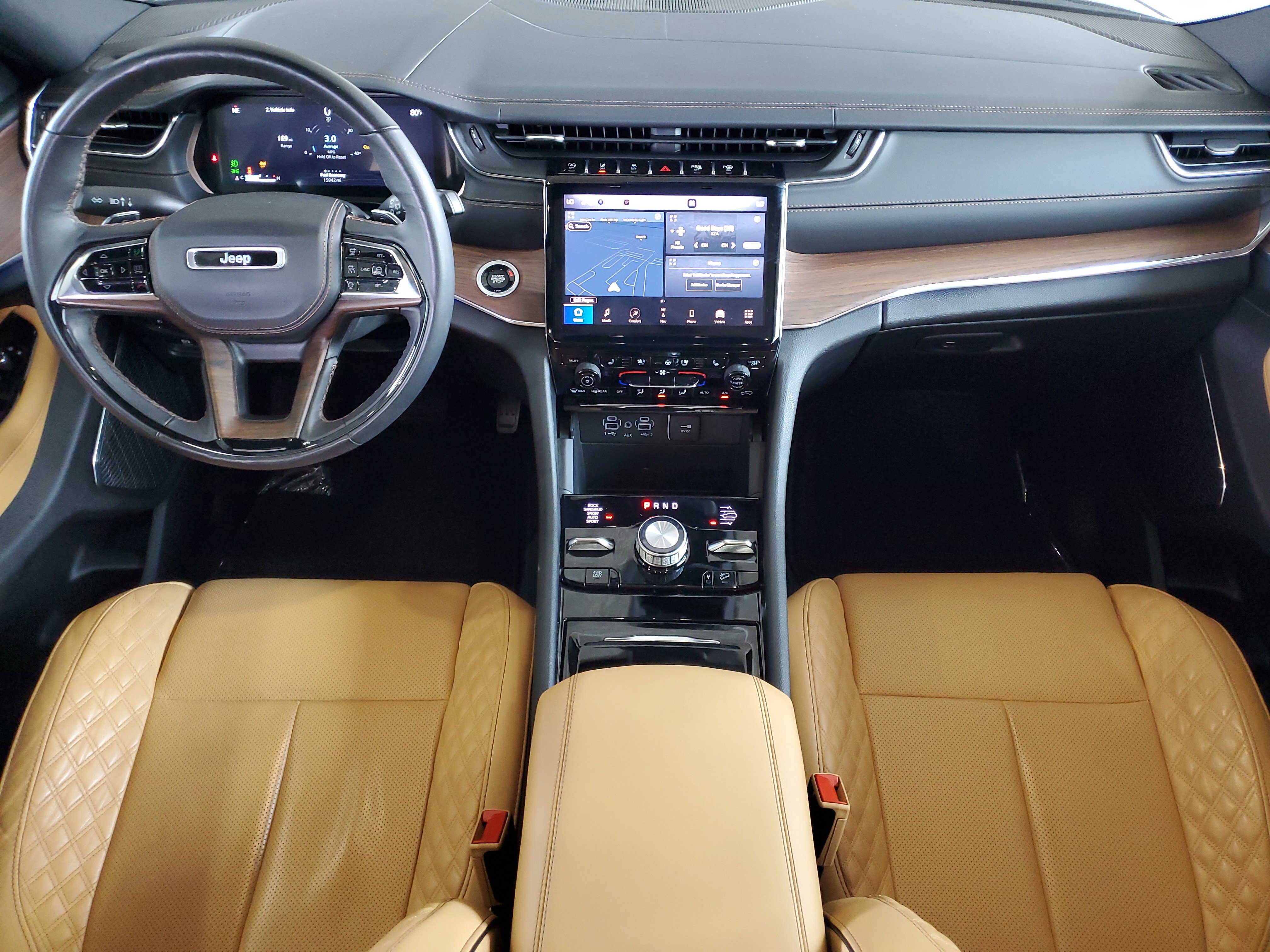Certified 2024 Jeep Grand Cherokee L Summit w/ High Altitude Package AWD/4WD image 11