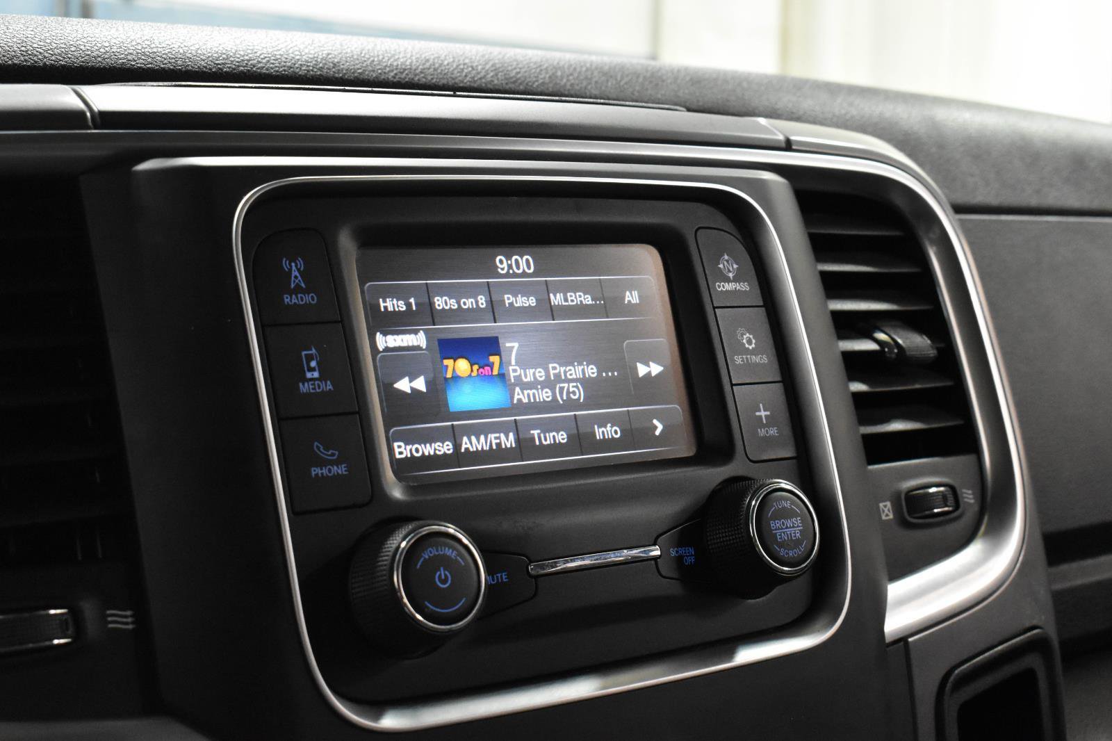 Used 2021 RAM 1500 Classic SLT AWD/4WD image 13