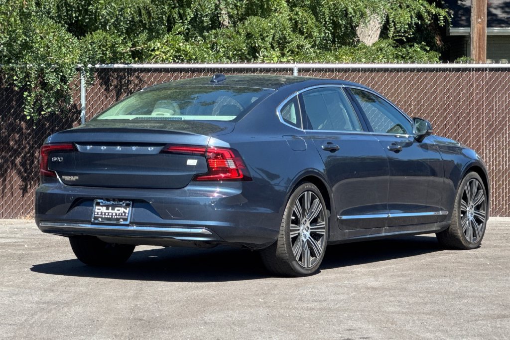 Used 2024 Volvo S90 T8 Ultimate AWD/4WD image 7