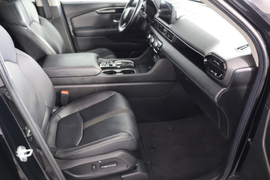 Used 2025 Honda Pilot EX-L image 25