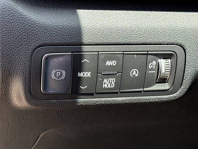 Used 2026 GMC Terrain Elevation w/ Technology Package II AWD/4WD image 22