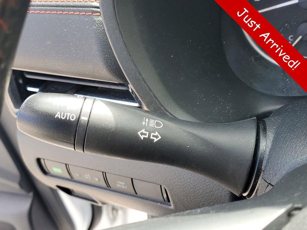 Used 2024 Nissan Sentra SR FWD image 24