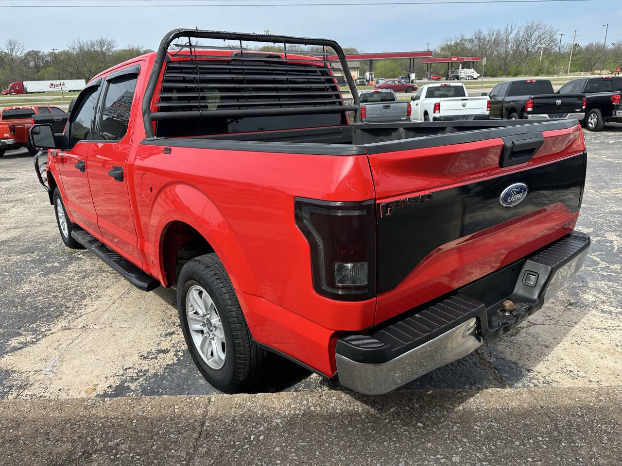 Used 2017 Ford F150 XLT RWD image 7