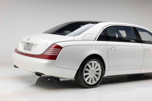 Used 2009 Maybach 62 S RWD image 39