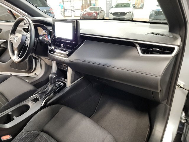 Used 2024 Toyota Corolla Cross AWD Hybrid image 33