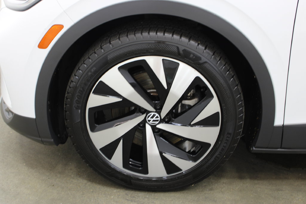 Used 2021 Volkswagen ID.4 Pro S RWD image 29