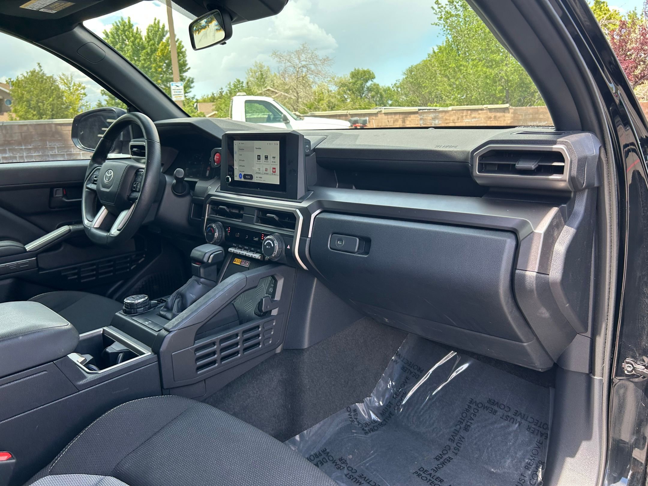 Used 2025 Toyota 4Runner TRD Off-Road AWD/4WD image 28