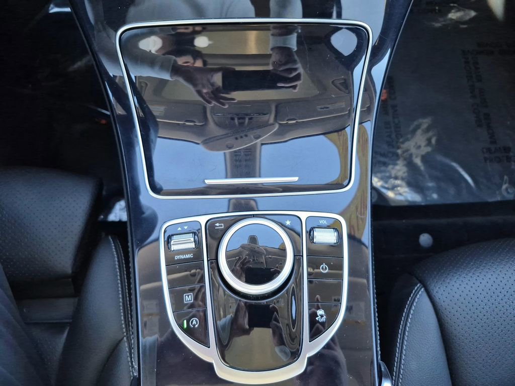 Used 2019 Mercedes-Benz GLC 300 4MATIC image 9