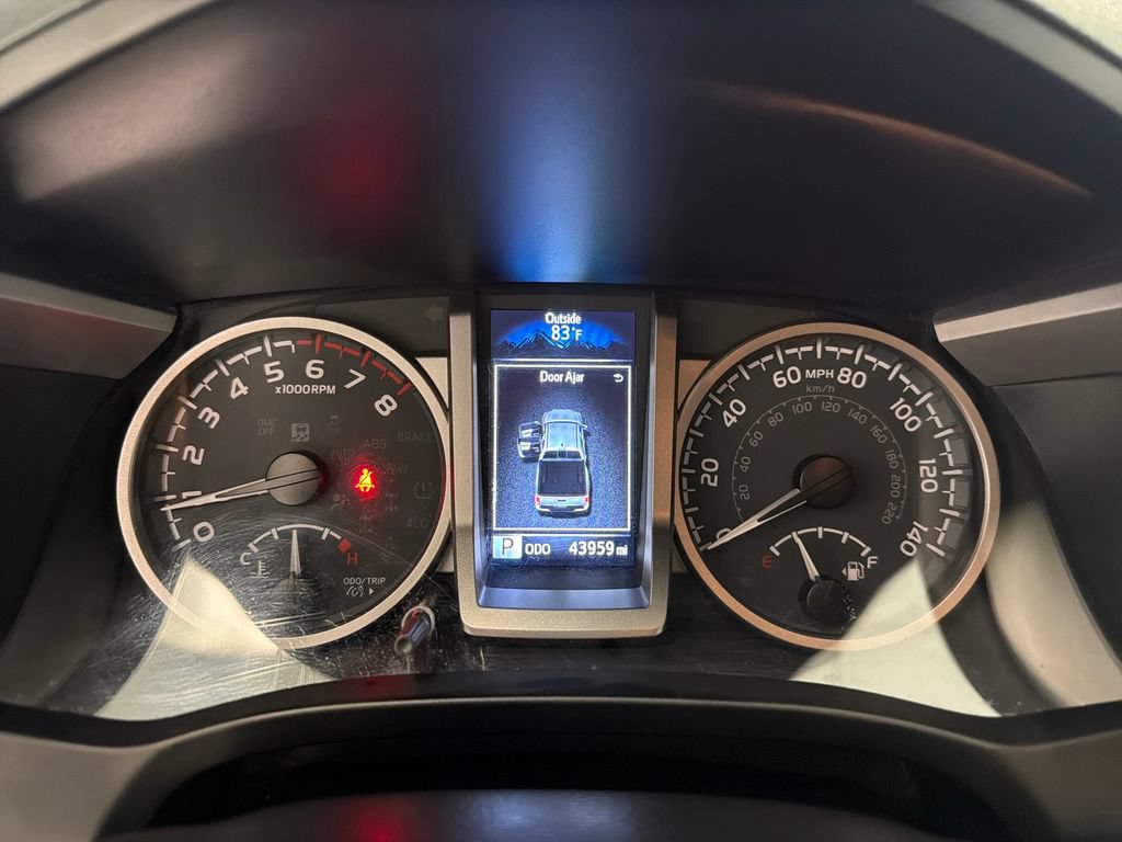 Used 2023 Toyota Tacoma SR5 RWD image 17