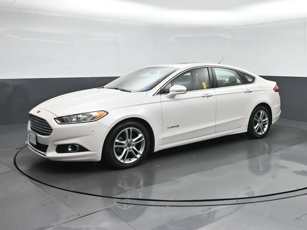 Used 2015 Ford Fusion SE w/ Equipment Group 502A FWD image 3