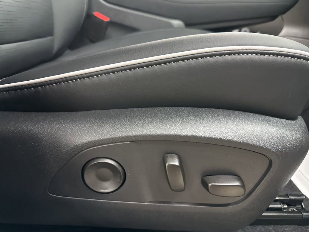 New 2026 Buick Enclave Sport Touring w/ Power Package image 16