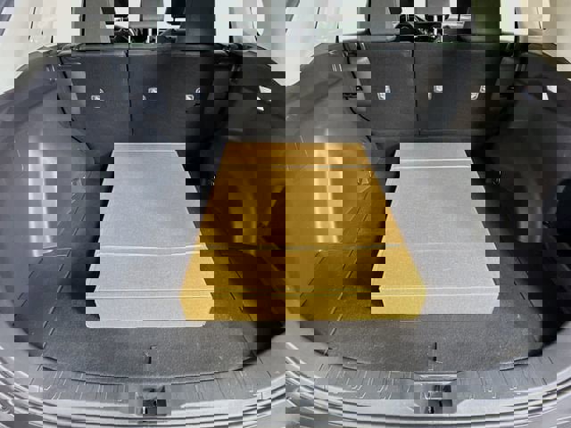 Certified 2025 Toyota RAV4 LE image 24