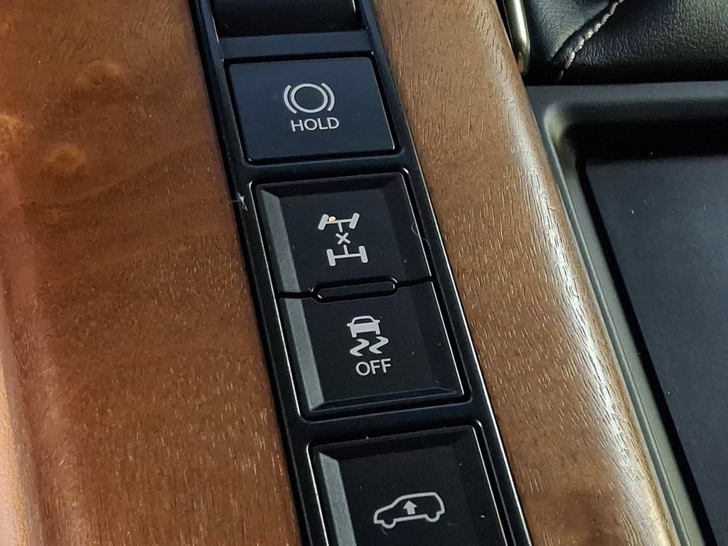 Used 2022 Lexus LX 600 4WD w/ Appearance Package image 23