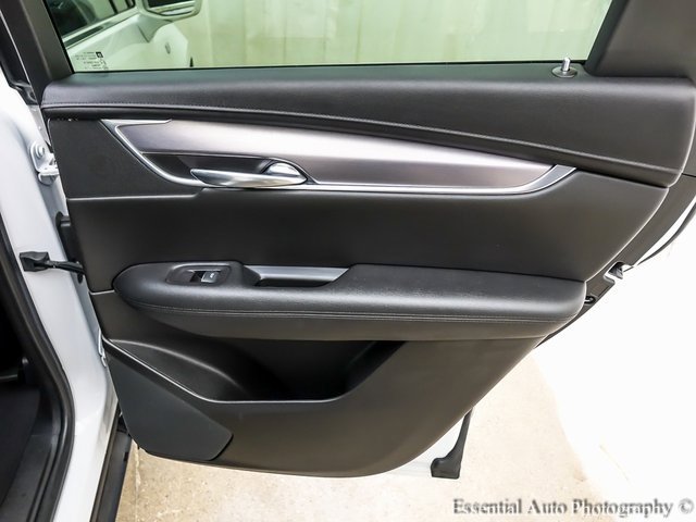 Used 2019 Cadillac XT5 Luxury image 23