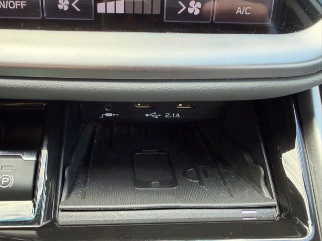 Used 2022 Subaru Outback Limited image 29