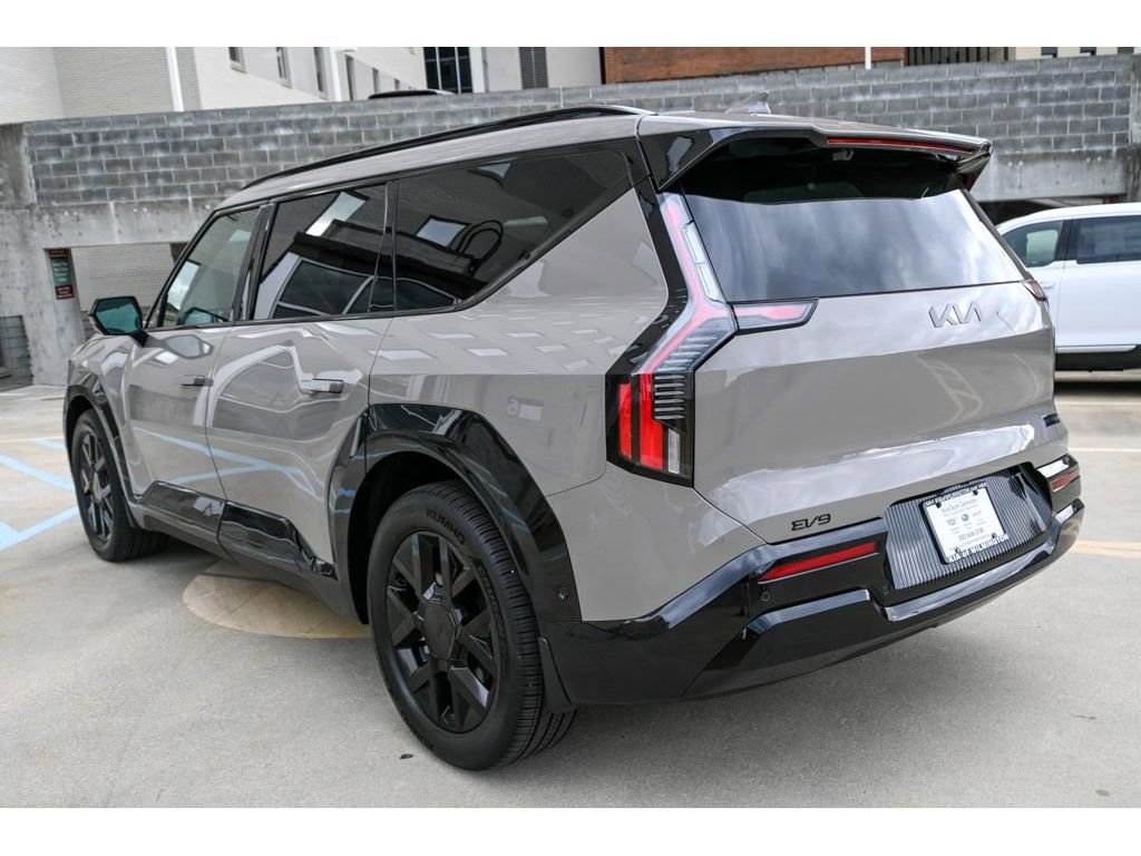 New 2026 Kia EV9 Land w/ Nightfall Edition Package image 5