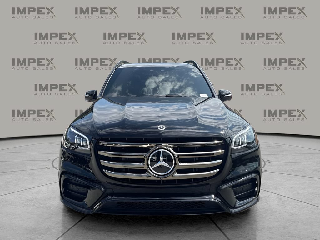 Used 2025 Mercedes-Benz GLS 450 4MATIC image 8