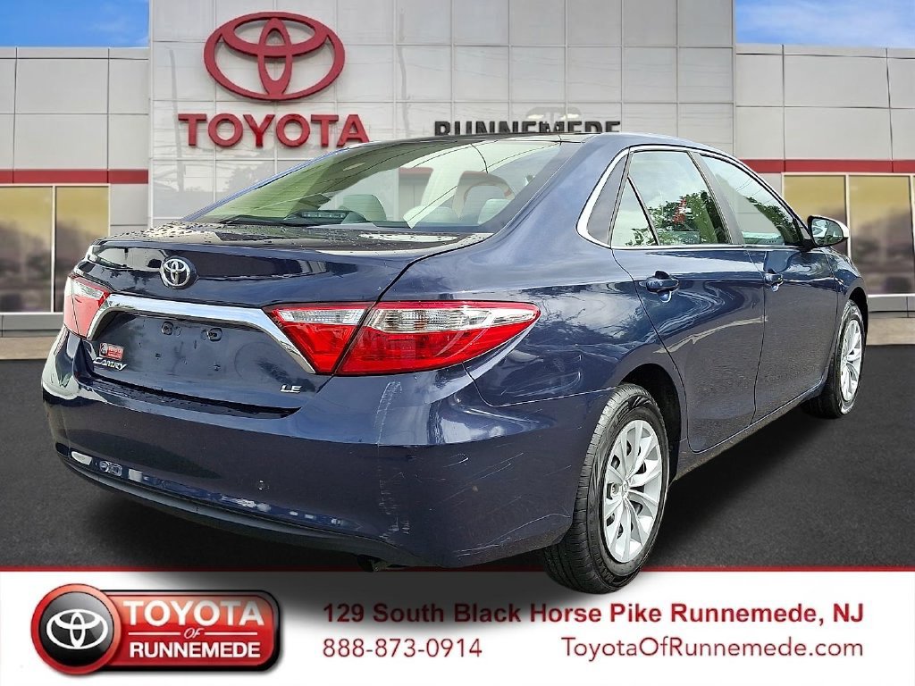 Used 2015 Toyota Camry LE FWD image 6