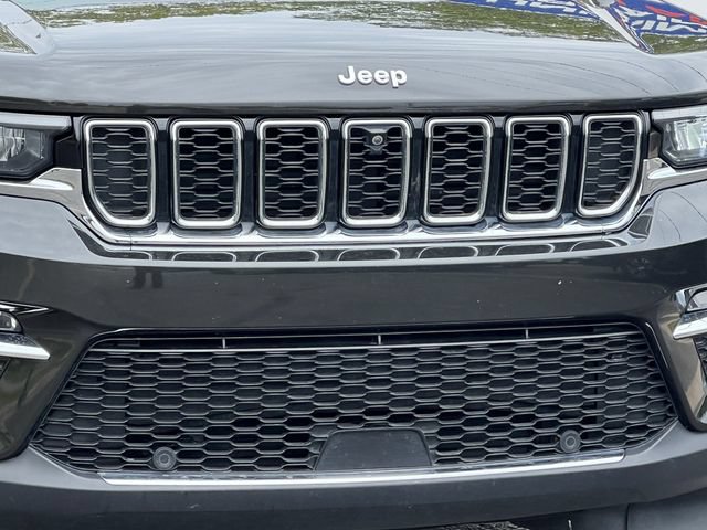 Used 2024 Jeep Grand Cherokee Limited w/ Luxury Tech Group II AWD/4WD image 48