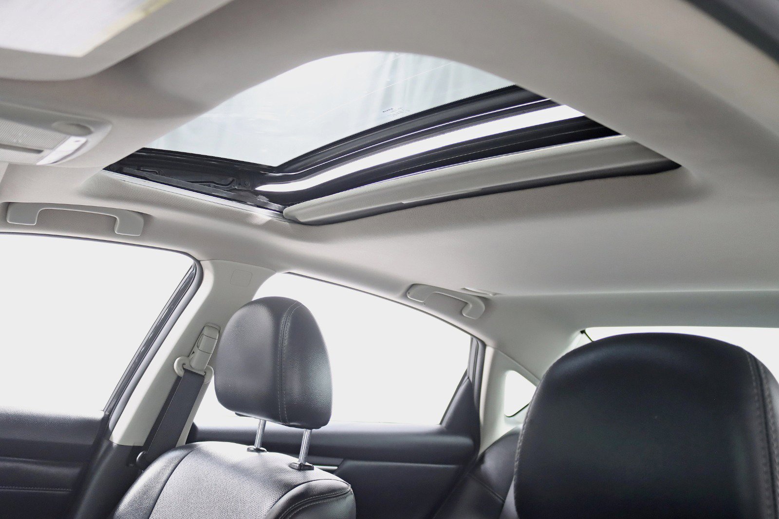 Used 2017 Nissan Altima 3.5 SL image 28