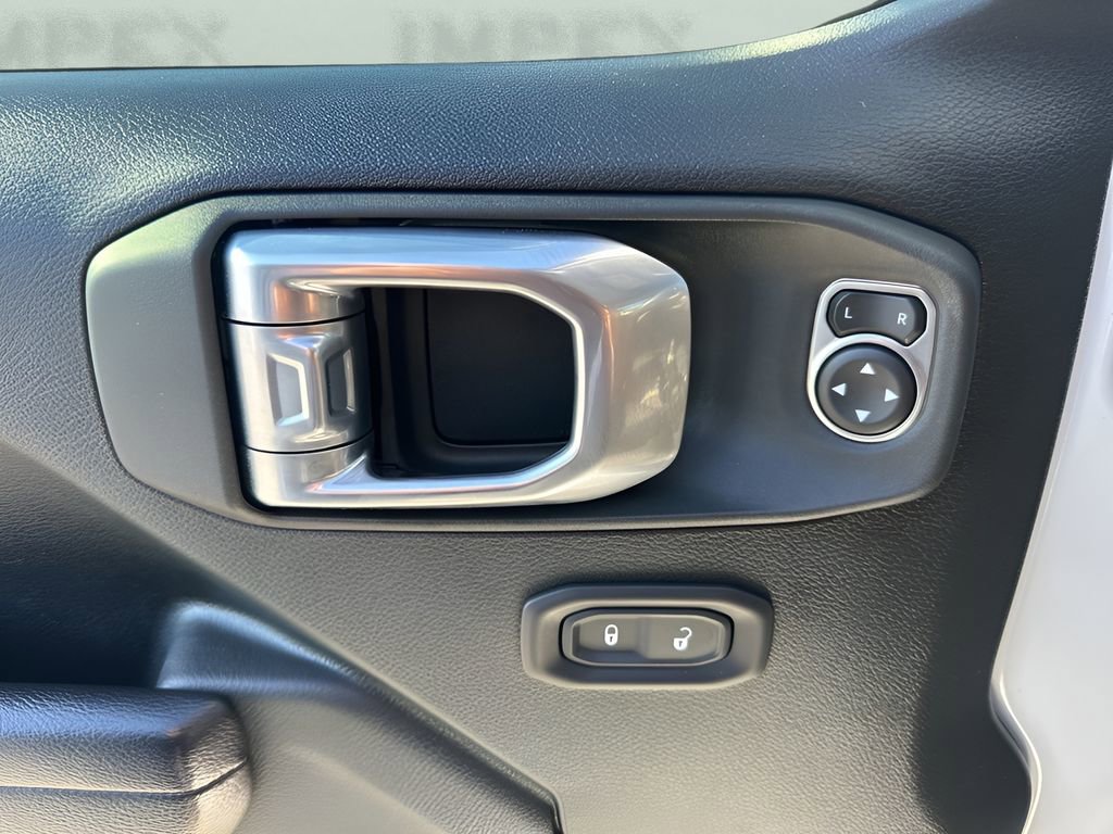 Used 2021 Jeep Wrangler Unlimited Sport image 23