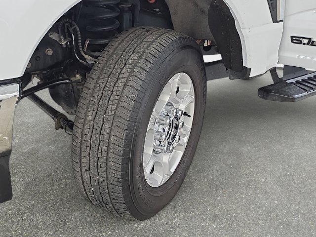 Certified 2026 Ford F250 XLT AWD/4WD image 28