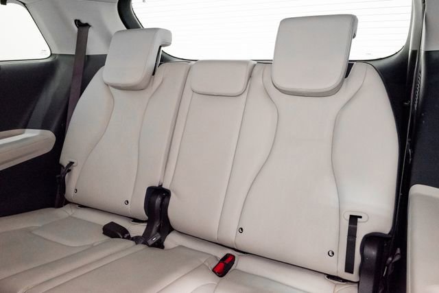 Certified 2025 Kia Carnival EX image 20