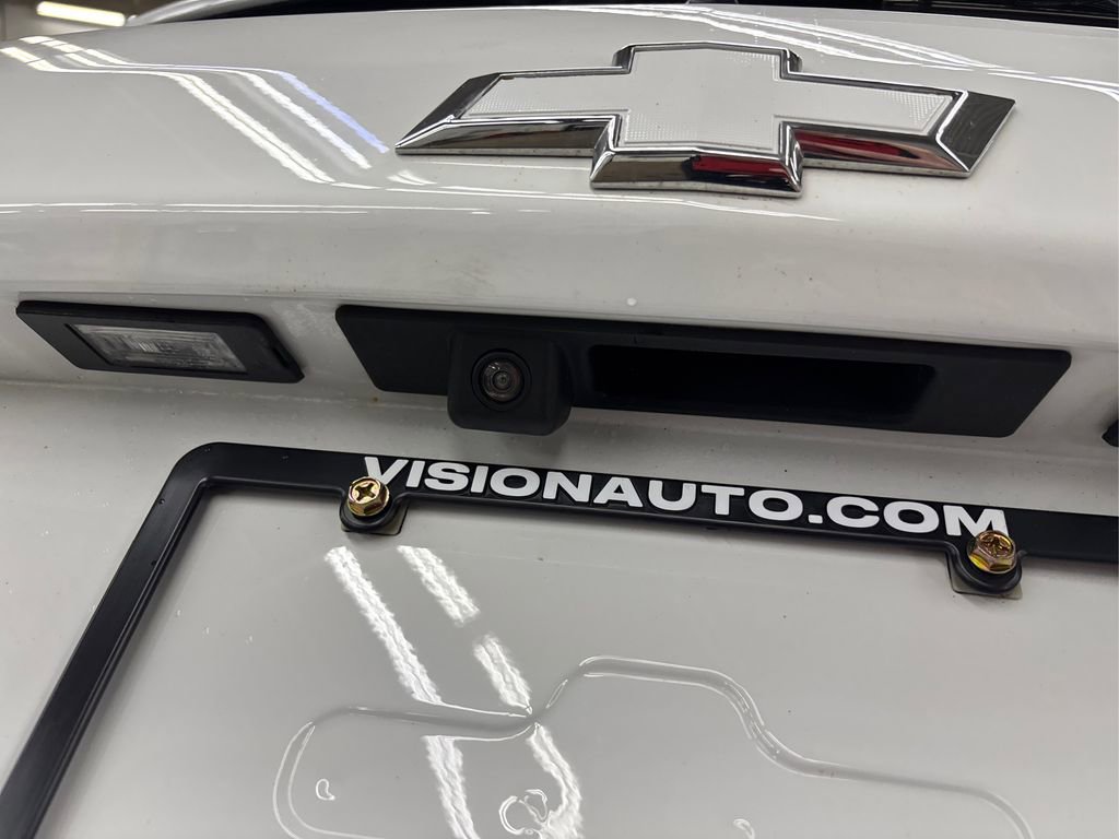 Used 2019 Chevrolet Equinox LT w/ LPO, Cargo Package image 15