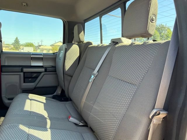 Used 2017 Ford F150 XLT w/ Equipment Group 302A Luxury AWD/4WD image 17