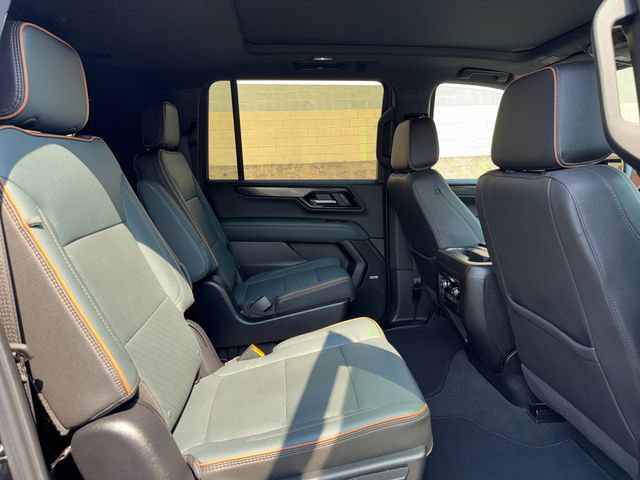 Certified 2025 GMC Yukon XL AT4 w/ AT4 Premium Package AWD/4WD image 28