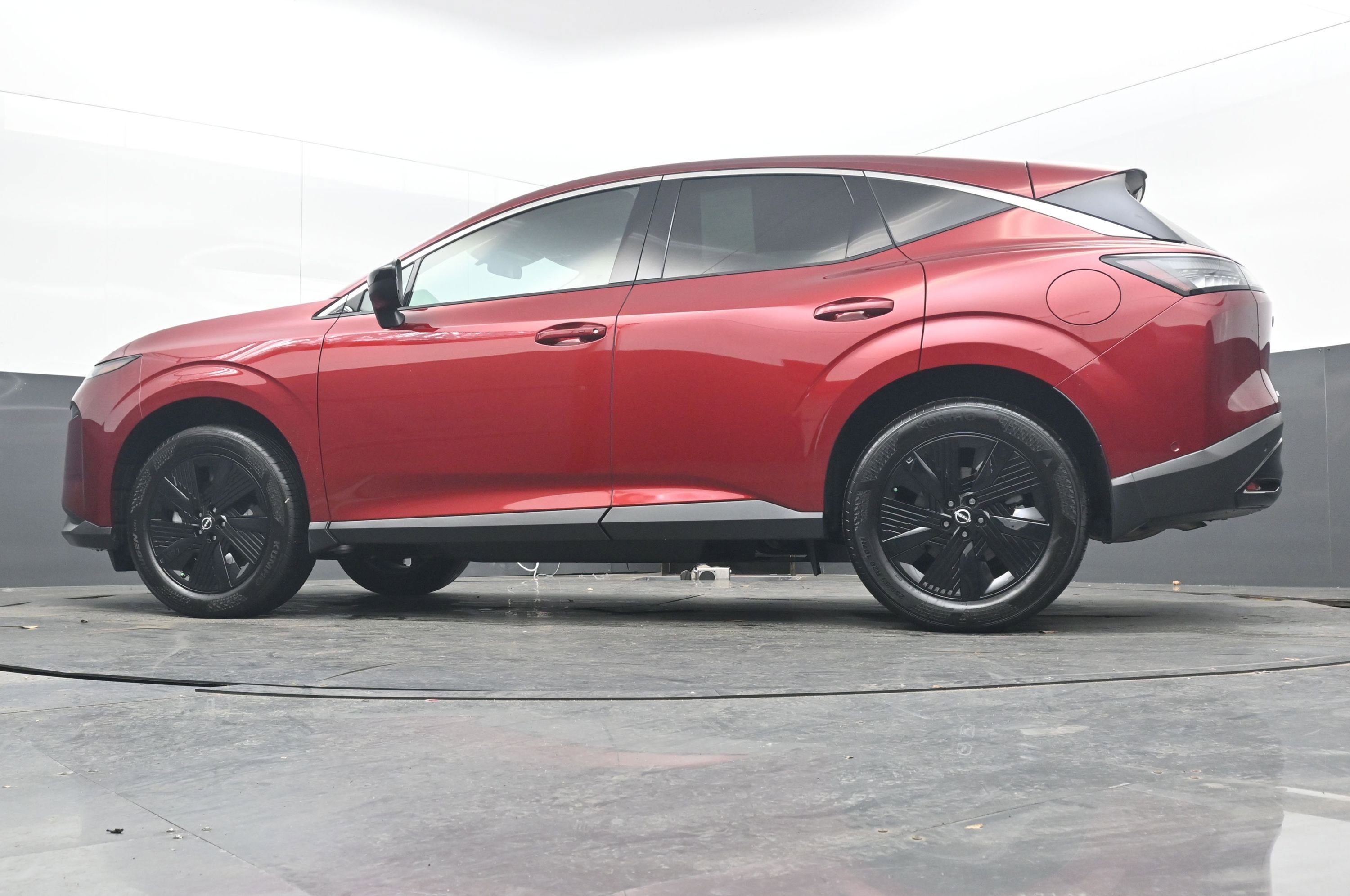 Certified 2025 Nissan Murano SV image 27
