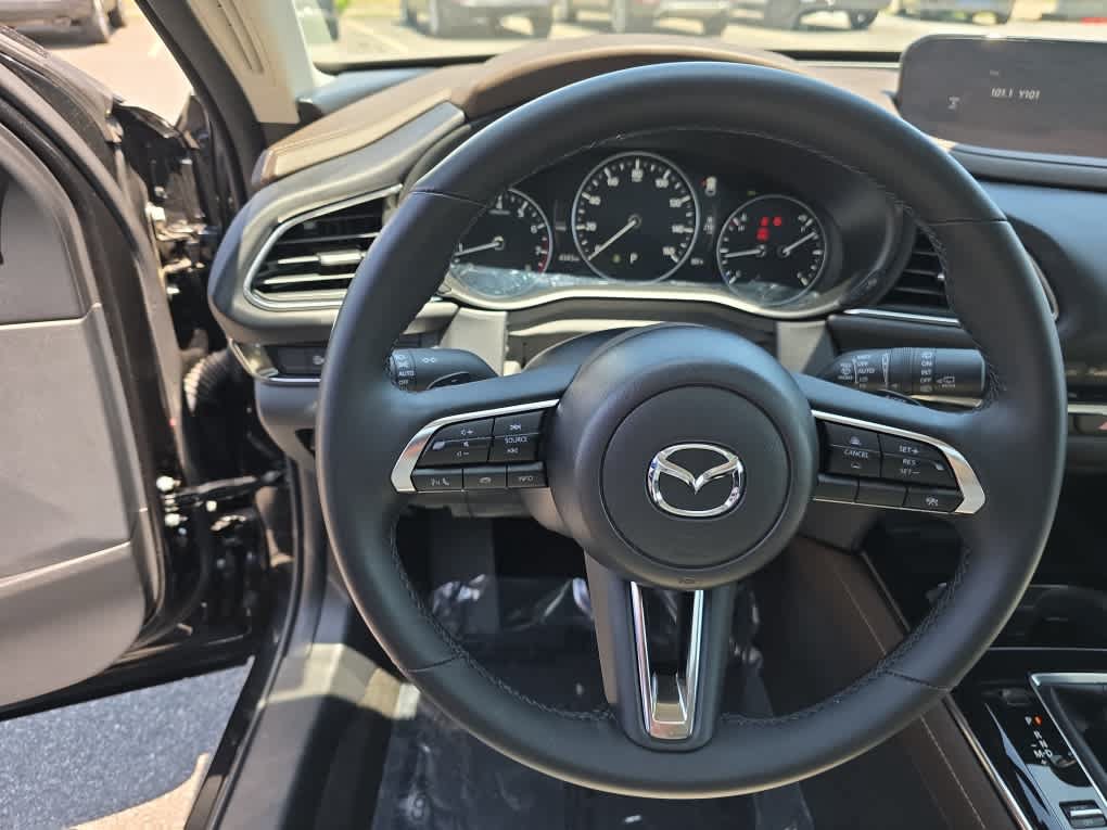Used 2025 MAZDA CX-30 AWD 2.5 S w/ Premium Package image 13