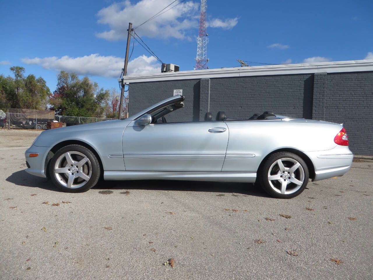 Used 2005 Mercedes-Benz CLK 500 Cabriolet image 8