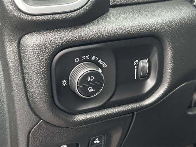 Used 2025 RAM 1500 Big Horn image 34