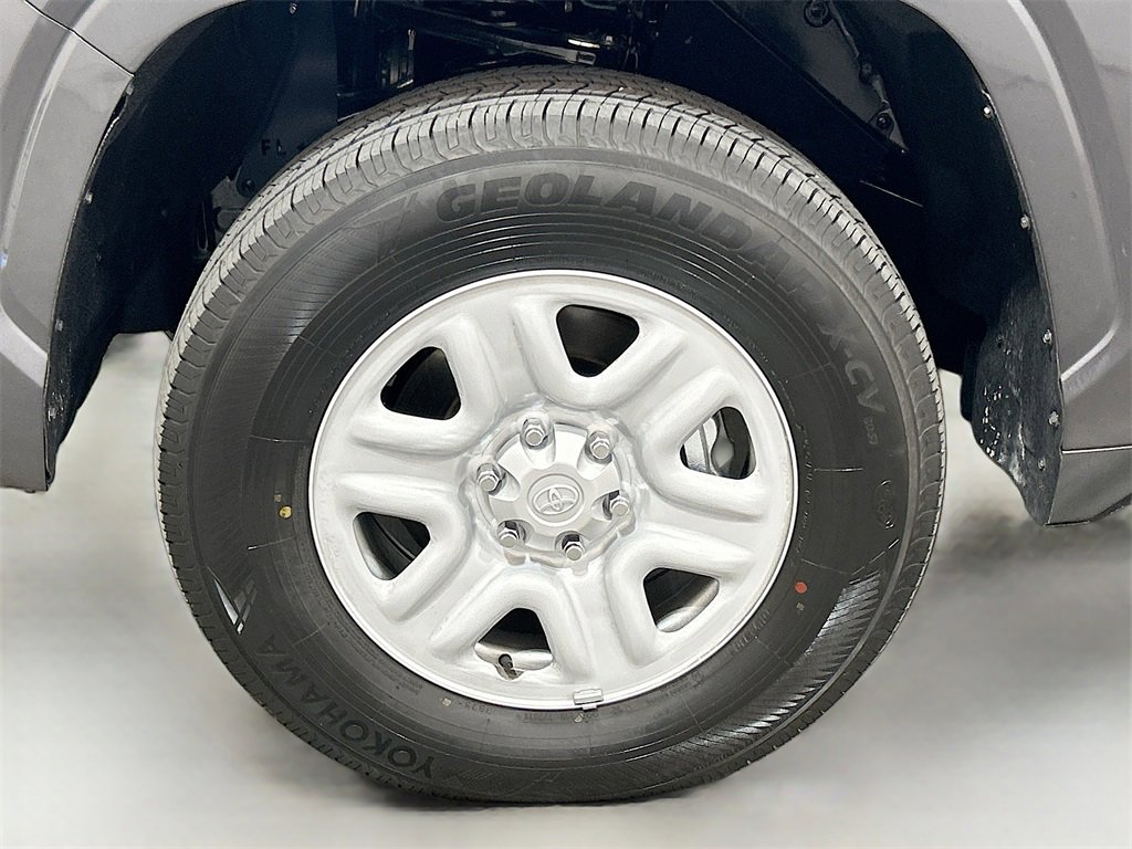 Used 2026 Toyota Tundra SR image 27