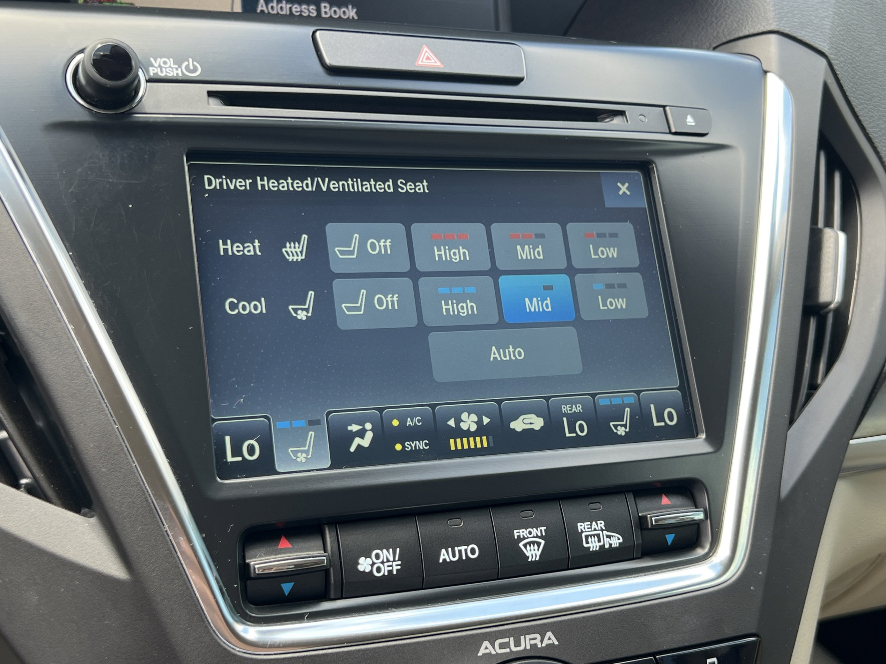 Used 2019 Acura MDX w/ Advance Package FWD image 17
