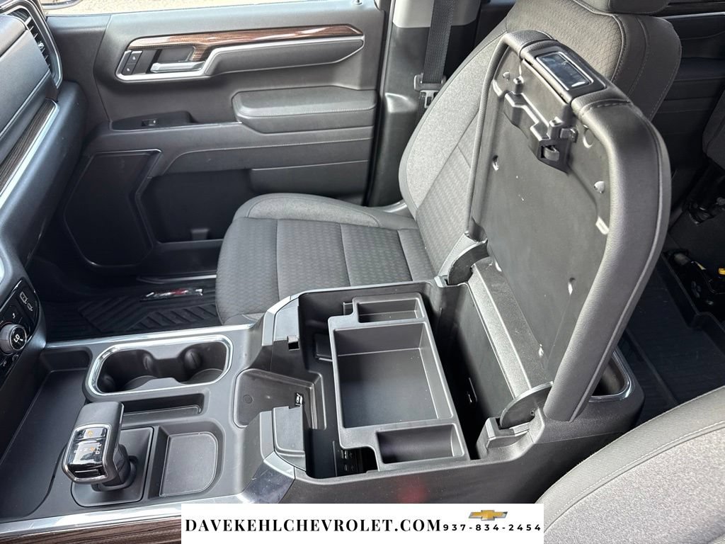 Used 2025 Chevrolet Silverado 1500 LT AWD/4WD image 16