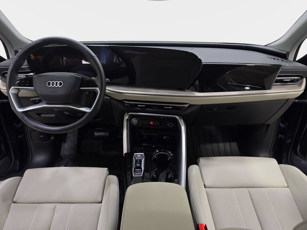 Used 2025 Audi Q5 Premium w/ Premium Plus AWD/4WD image 10