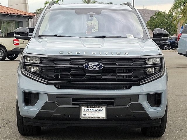 New 2025 Ford Expedition Max Active image 24