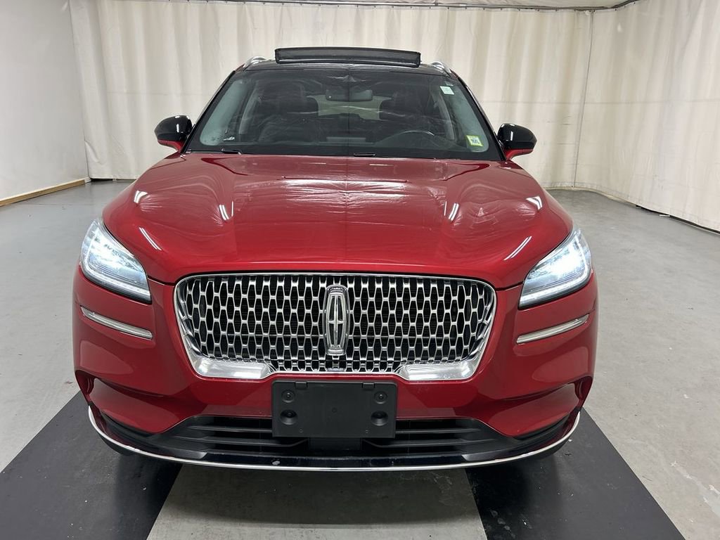 Used 2022 Lincoln Corsair Standard w/ Premium Package image 3