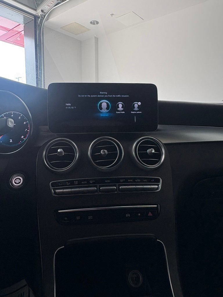 Used 2021 Mercedes-Benz GLC 300 4MATIC image 21