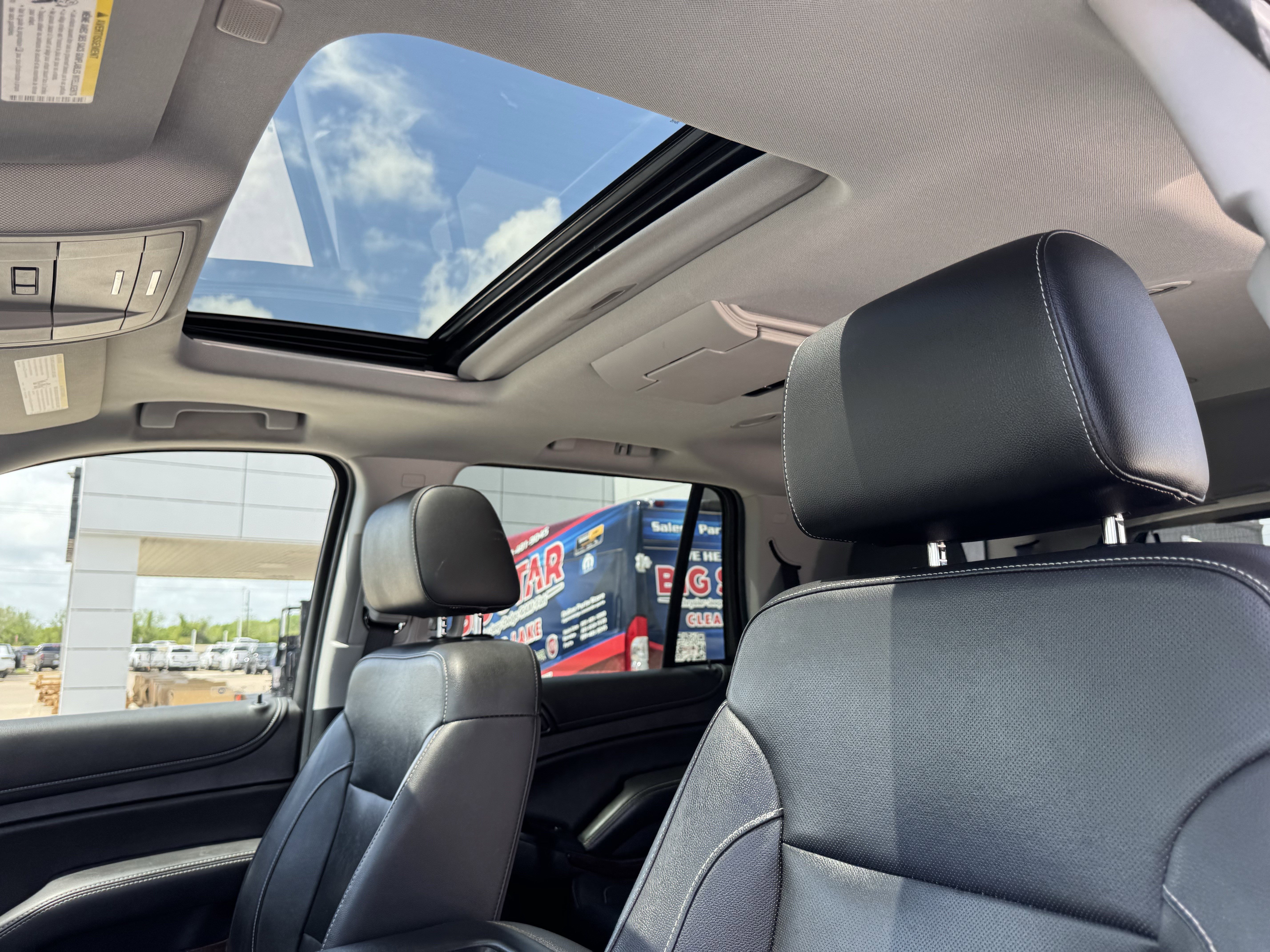 Used 2020 GMC Yukon SLT w/ Open Road Package image 27