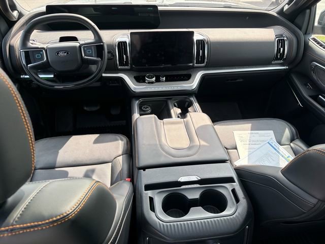 Used 2025 Ford Expedition Tremor AWD/4WD image 24