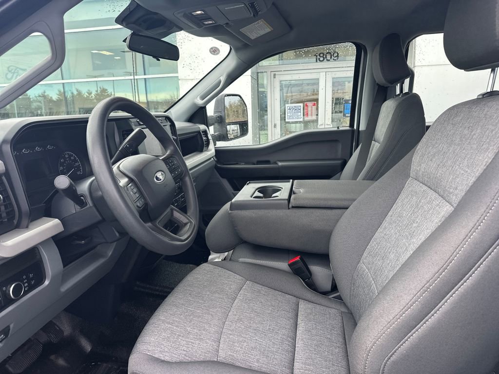 Used 2024 Ford F250 XL w/ FX4 Off-Road Package image 9
