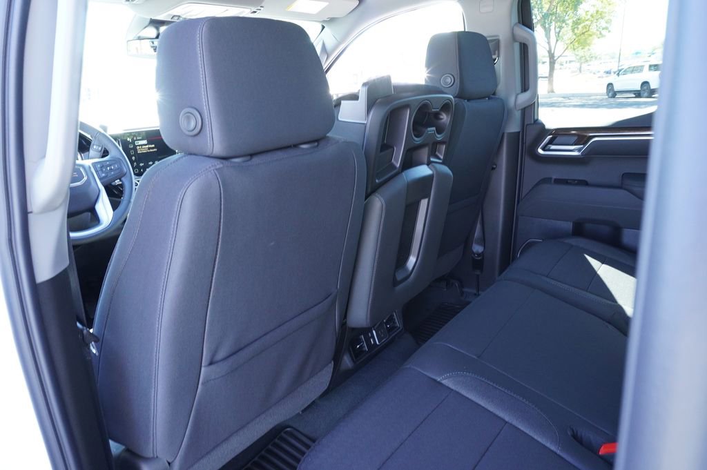 New 2026 GMC Sierra 1500 Elevation image 11