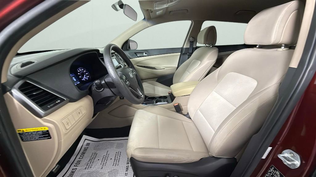 Used 2017 Hyundai Tucson SE image 17