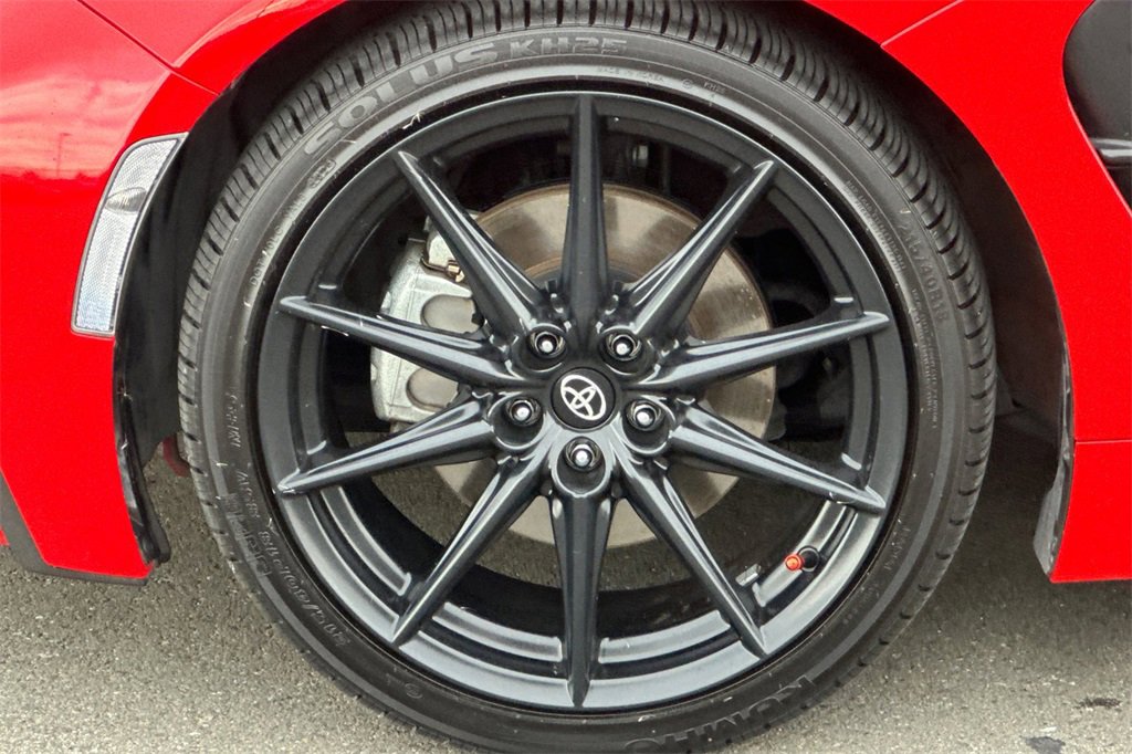 Used 2022 Toyota GR86 Premium image 24