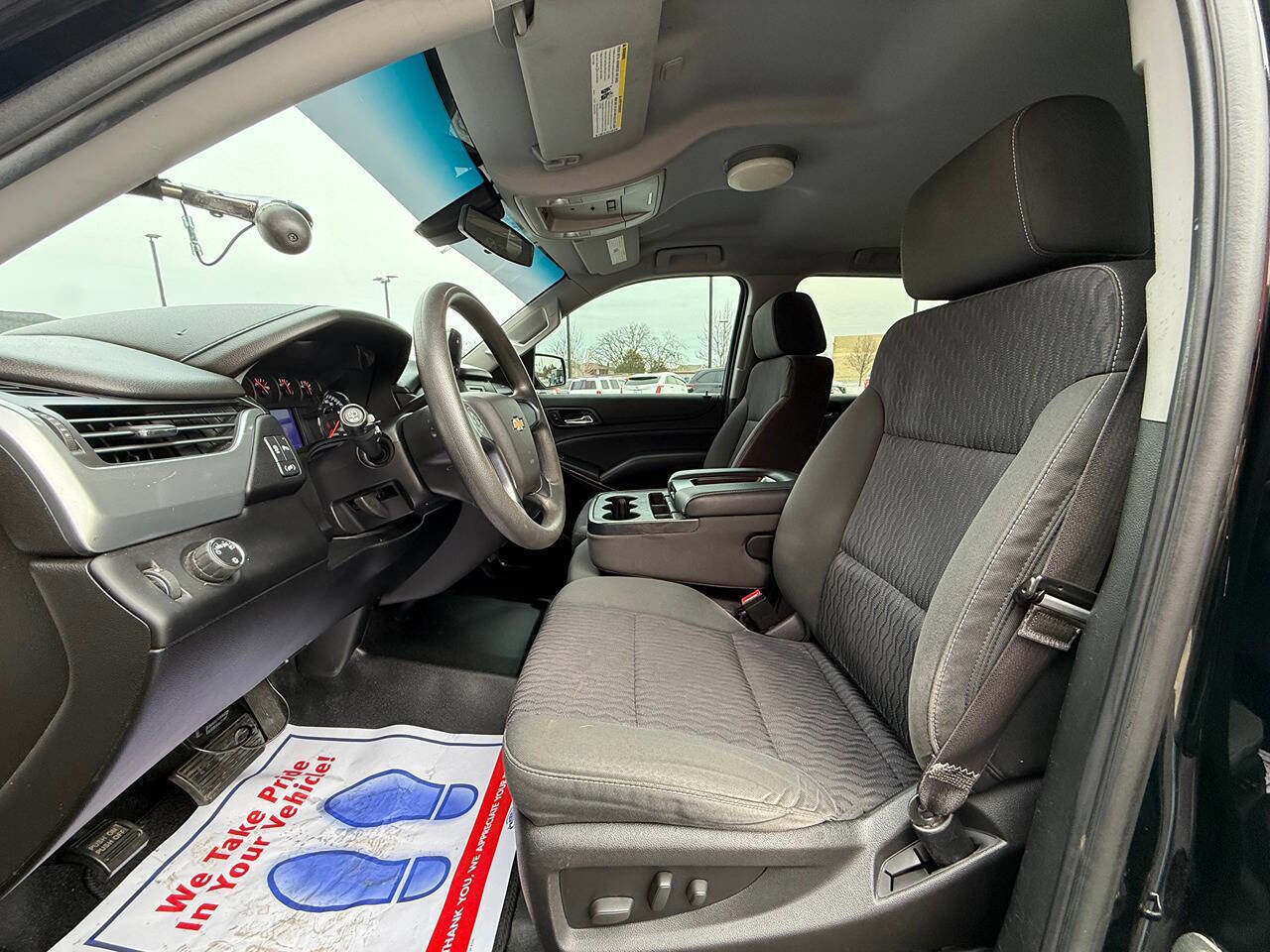 Used 2015 Chevrolet Tahoe 2WD image 16