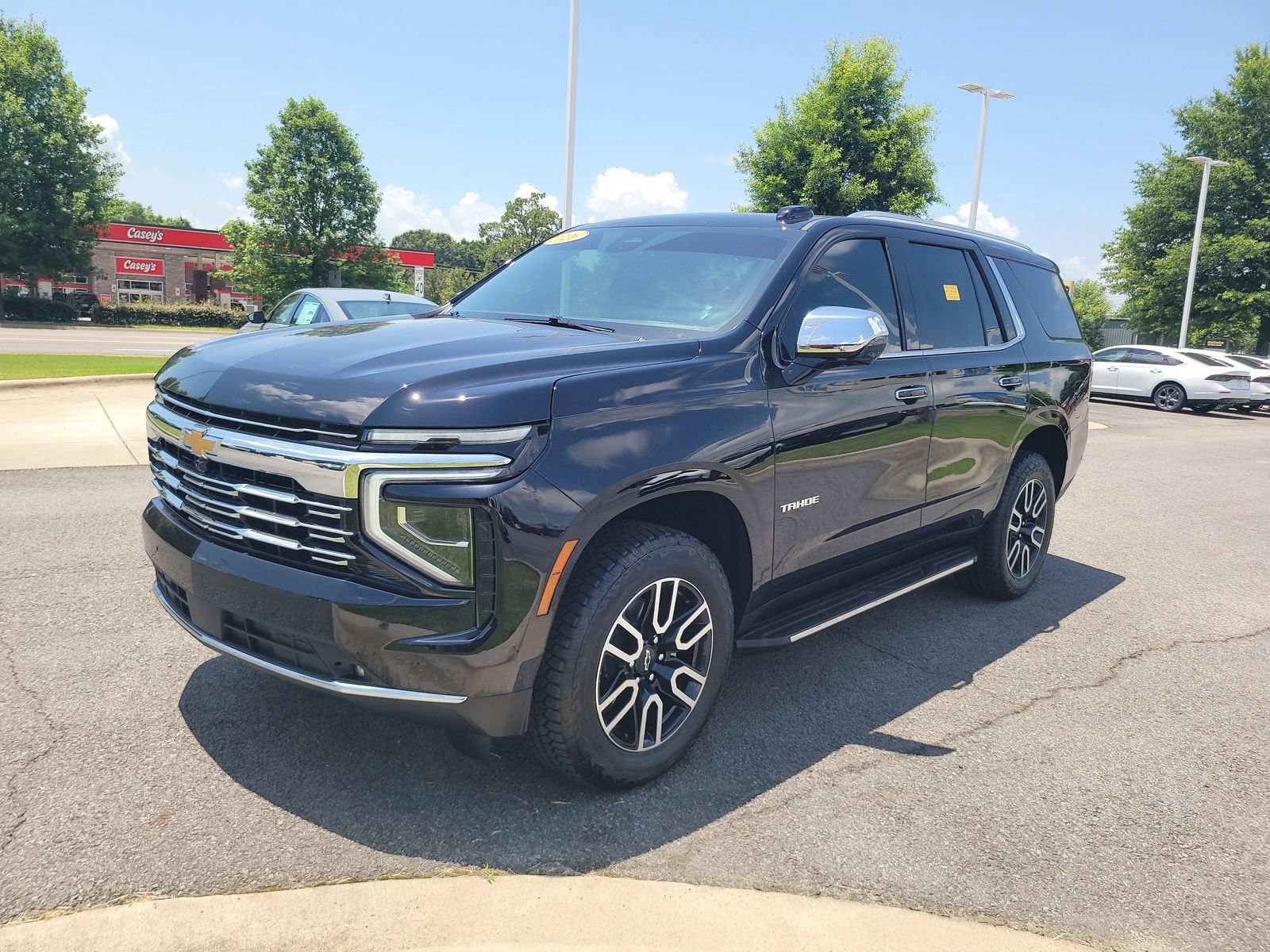 Used 2026 Chevrolet Tahoe Premier w/ Sun And Tow Package AWD/4WD image 7