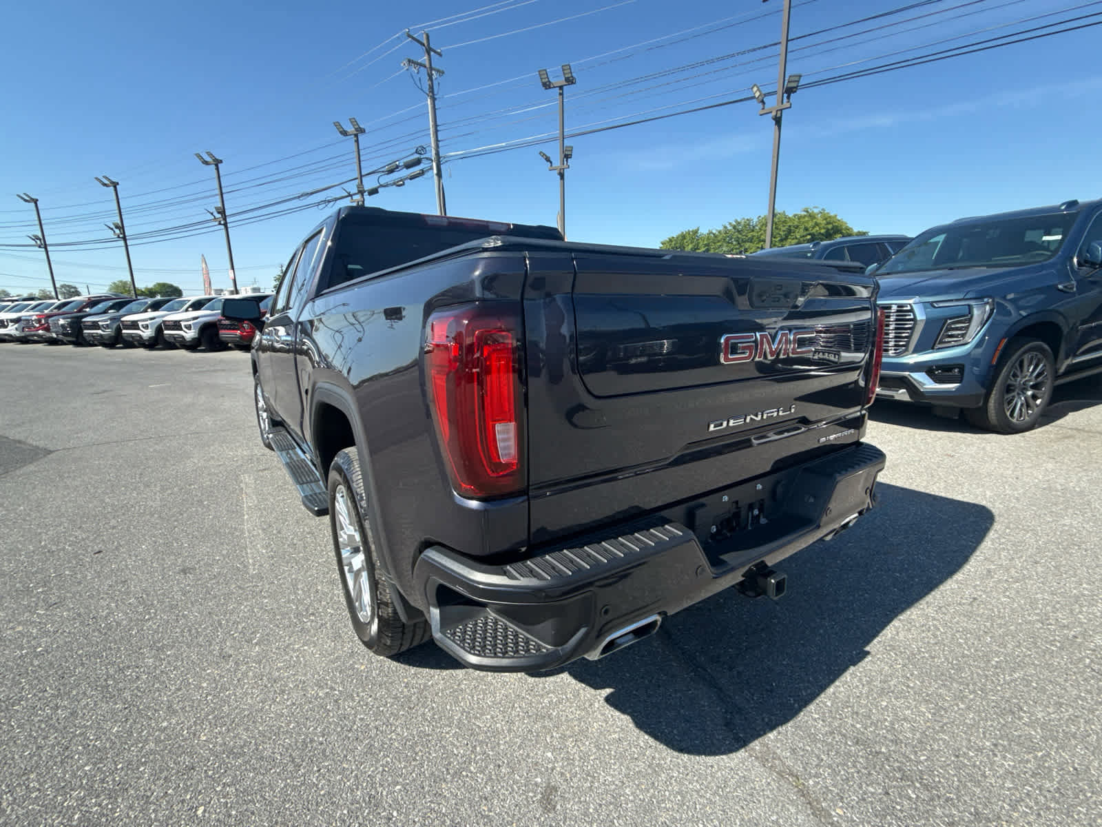 Used 2022 GMC Sierra 1500 Denali AWD/4WD image 7